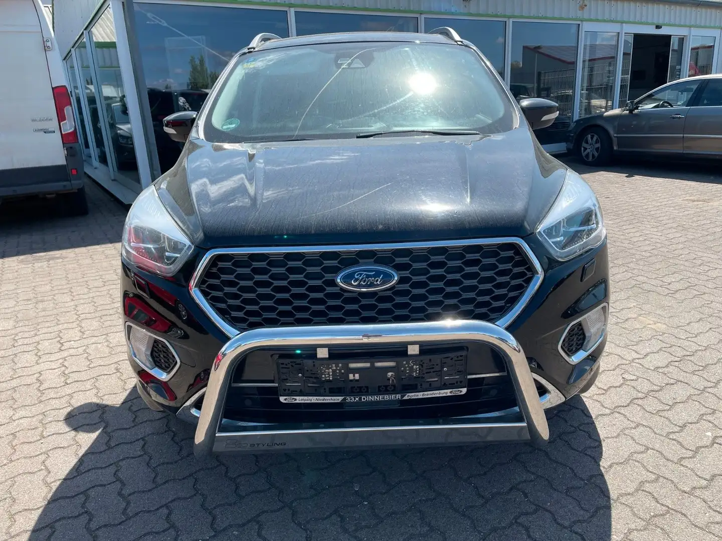 Ford Kuga Vignale AHK KAMERA LEDER XENON NAVI Schwarz - 2