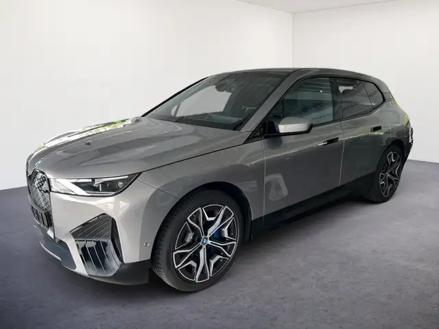 BMW iX 40 xDrive Sportpaket/Edition Excellence/22Z