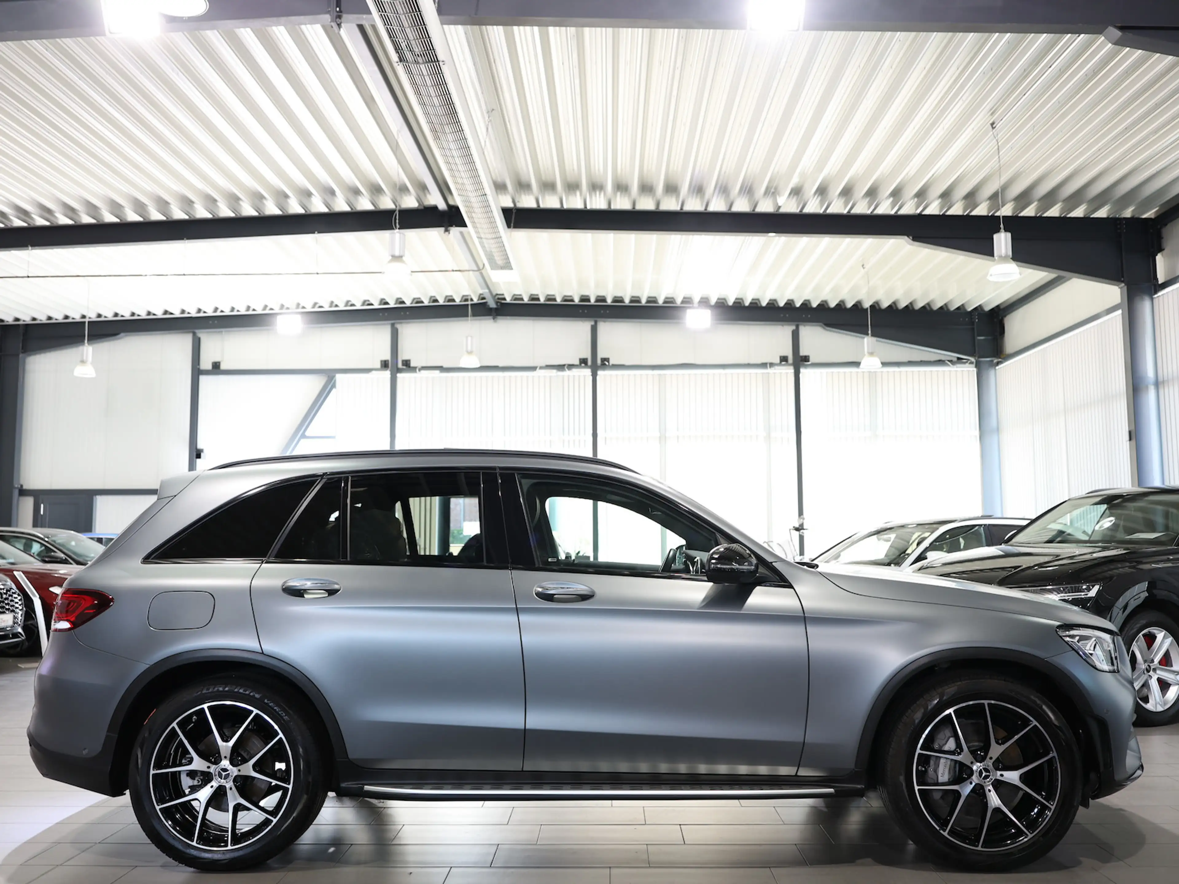 Mercedes-Benz GLC 220 d 4Matic AMG-LINE-PLUS MATT / PANORAMA — photo 8