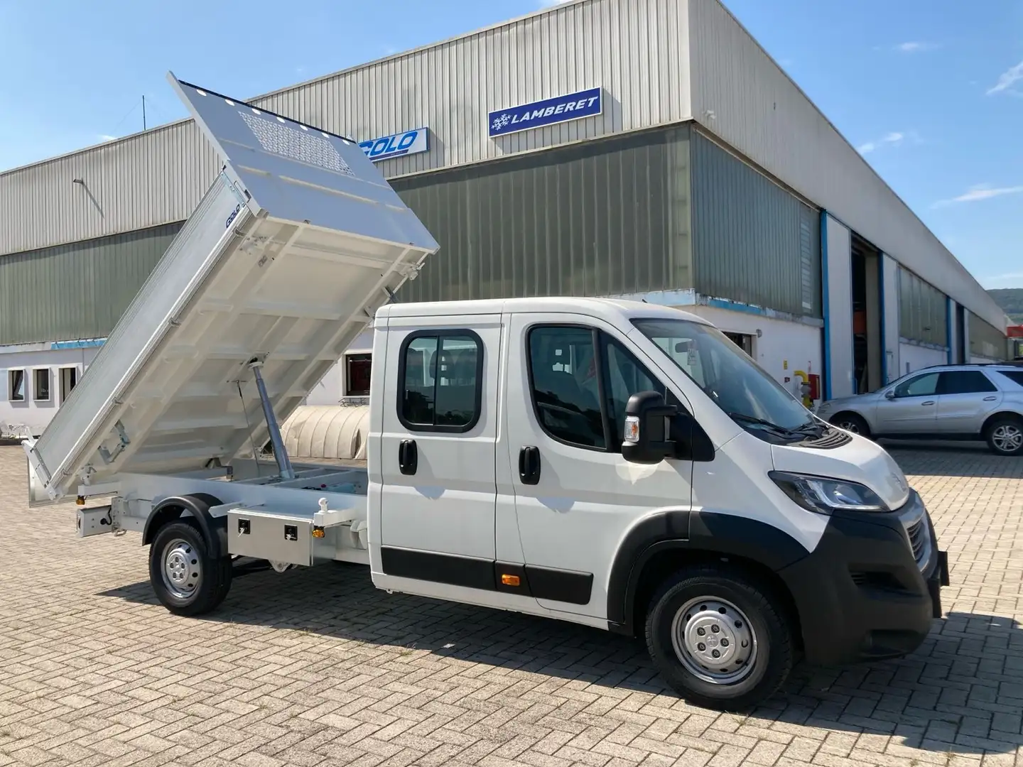 Peugeot Boxer 435 2.2-BlueHDi 165cv S&S L4 d.cab. Premium Bianco - 1