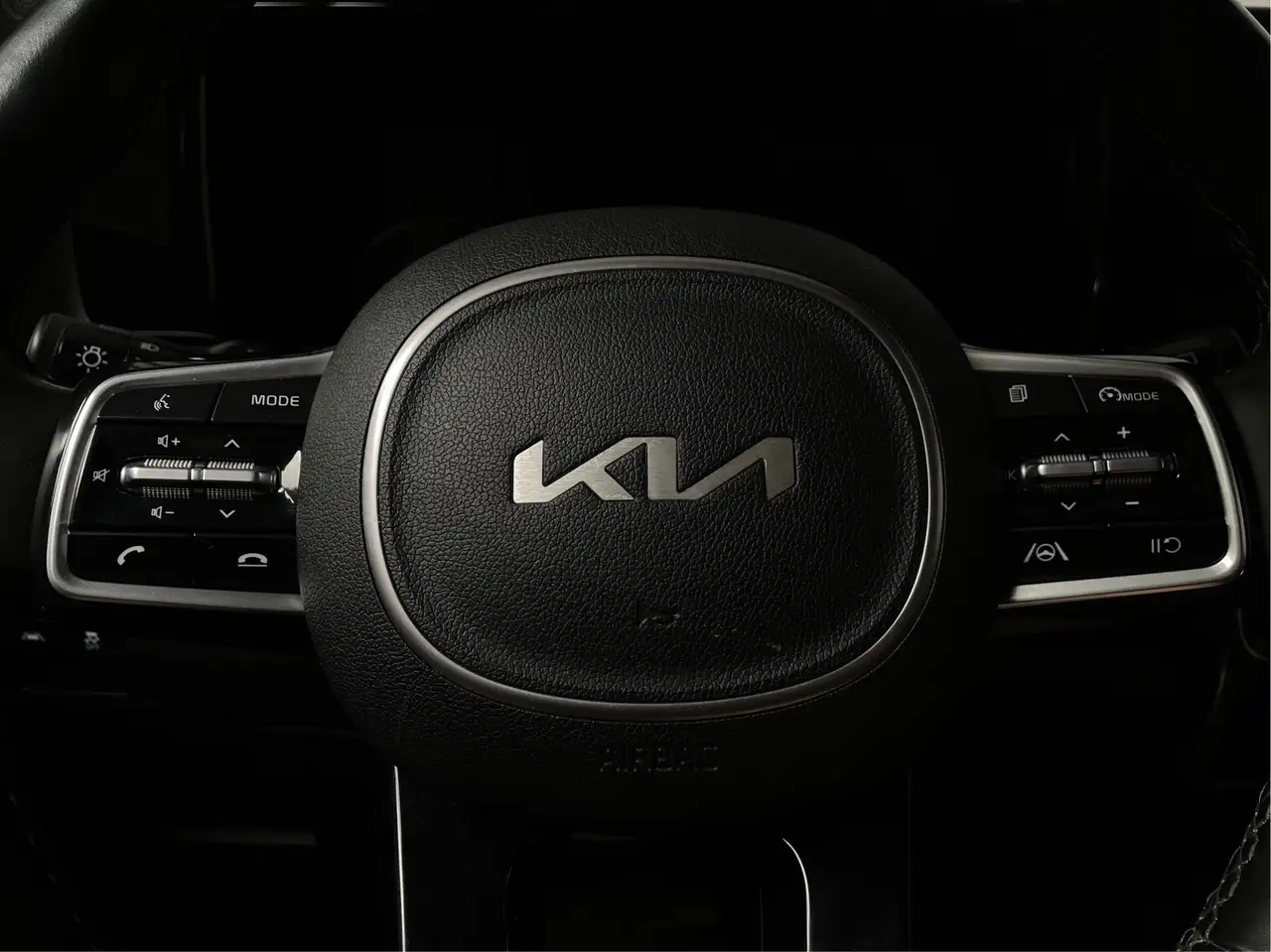 Kia Sorento снимка Kia Sorento