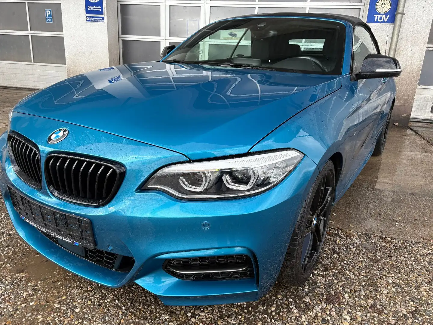 BMW 240 Aut/Cabrio/Navi Prof/Harman Kardon/RFK/usw Bleu - 1