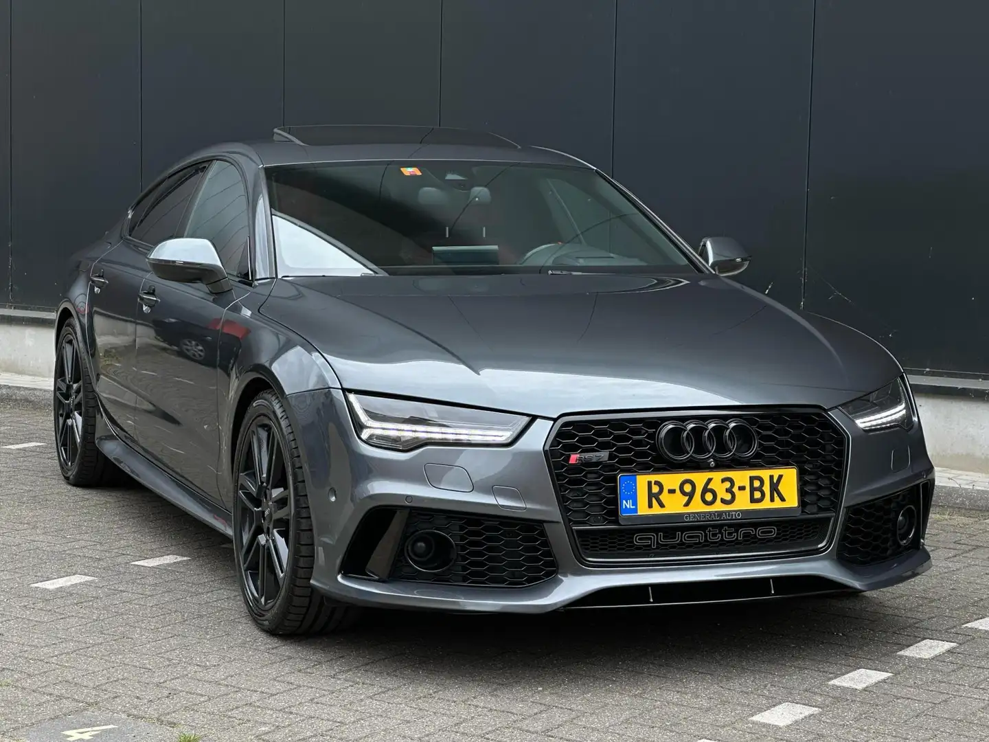 Audi RS7 Sportback 4.0 TFSI Quattro Pro Line Plus SOFTCLOSE Grijs - 2