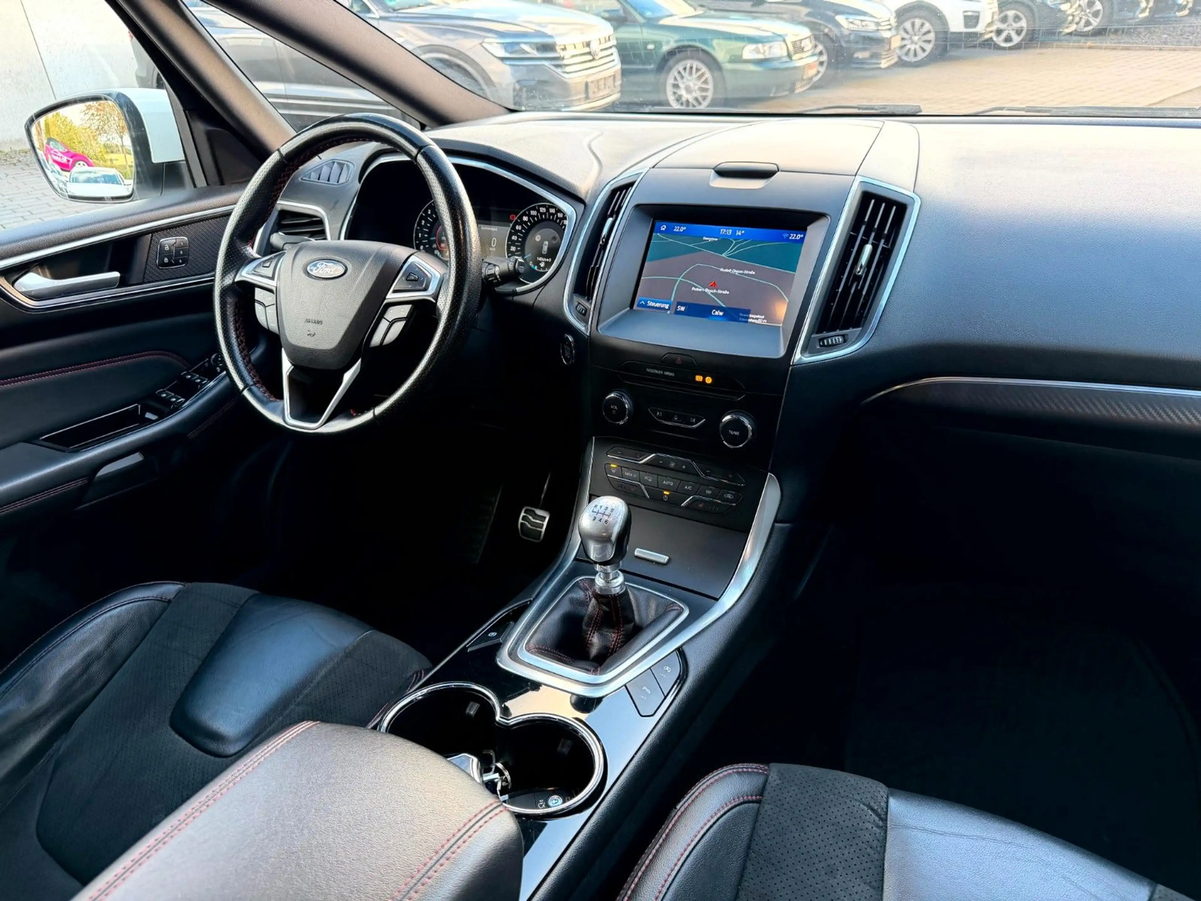 Ford S-Max 2.0 EcoBlue ST-Line Navi_Kamera_AHK — photo 8