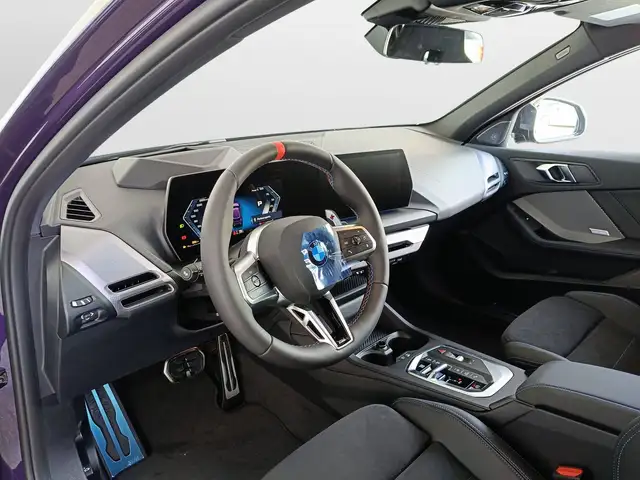 BMW 1 Series view 7