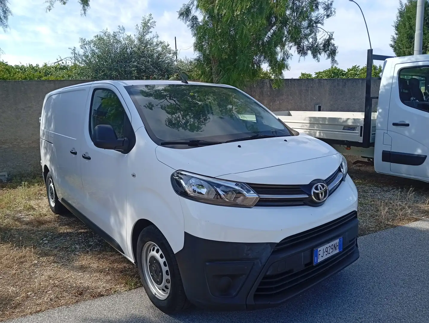 Toyota Proace Blanc - 1