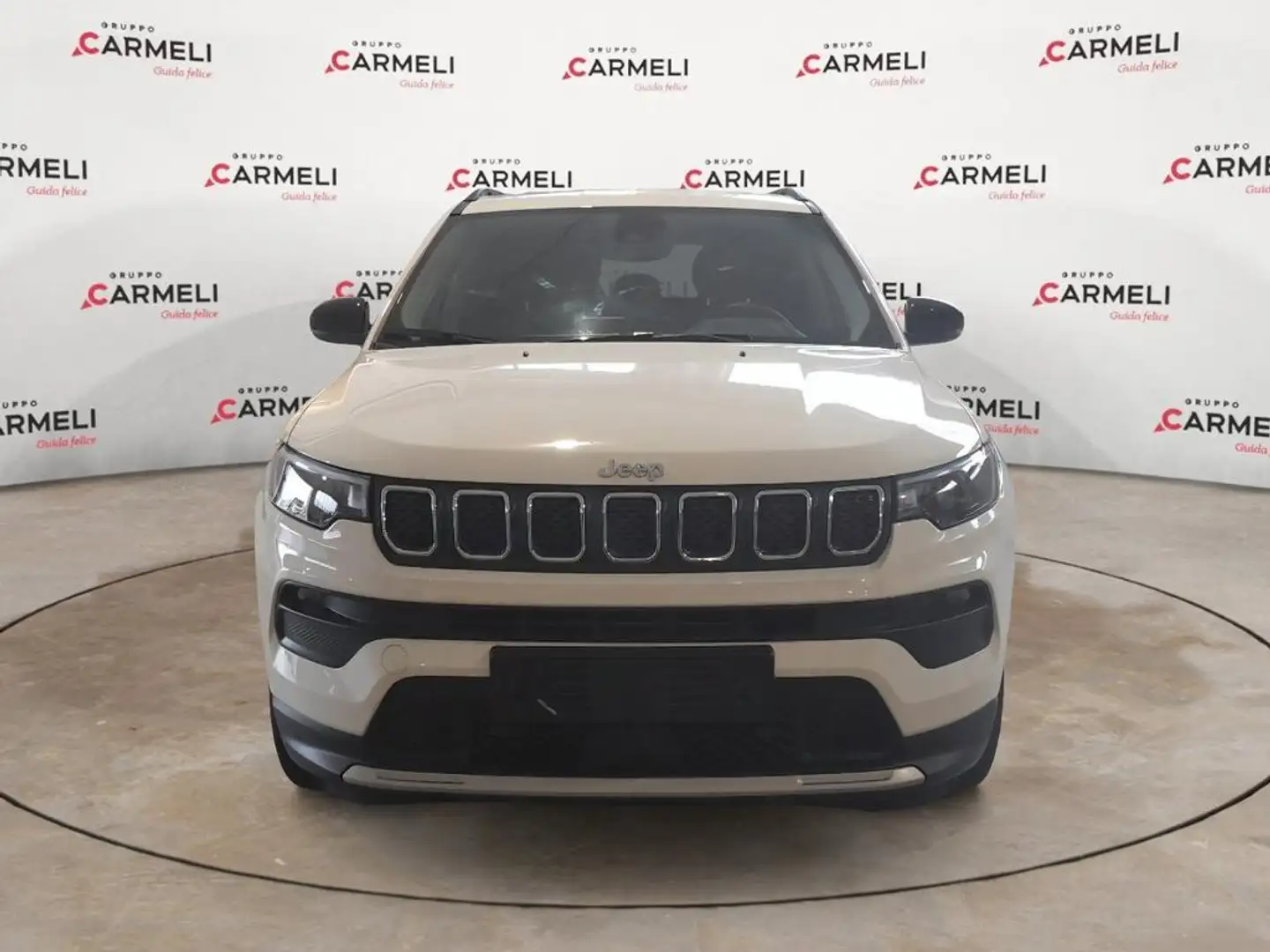 Jeep Compass 1.5 turbo t4 mhev Limited 2wd 130cv ddct Blanc - 2
