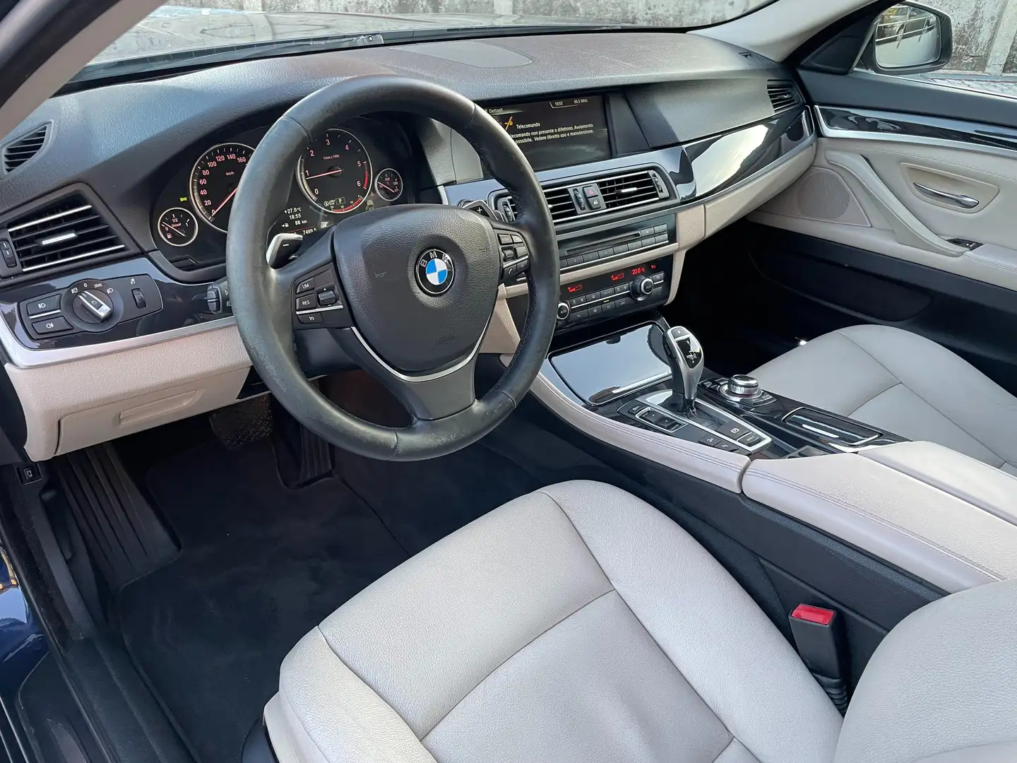 BMW 525 Serie 5 Touring 525d Touring xdrive Futura auto Blu/Azzurro - 2