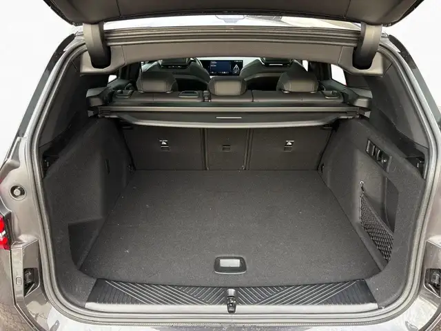 BMW X3 view 14