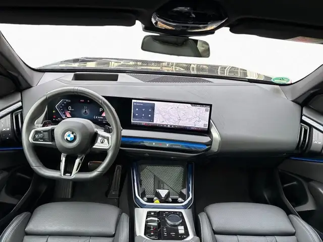 BMW X3 view 8