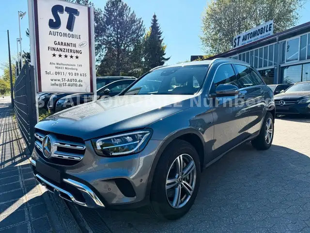 Mercedes-Benz GLC 300 de 4Matic 9G Tronic*1.HD*AHK*KAMERA*