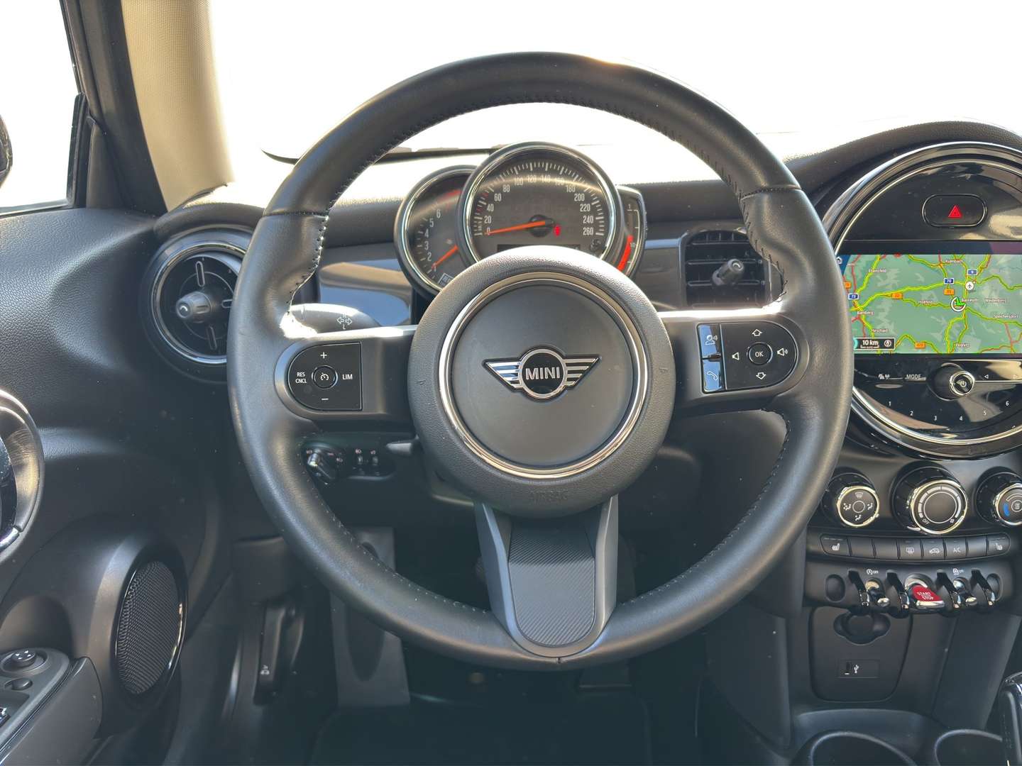 Mini 3 Portes Essential Cooper -  - Joinsteer - #5