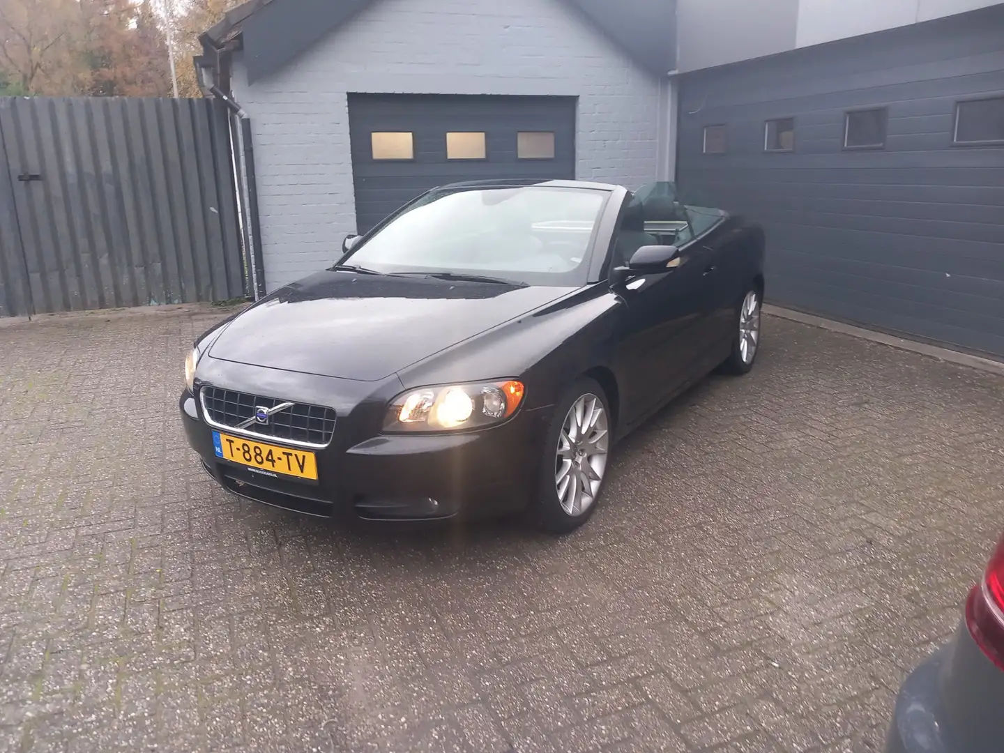 Volvo C70 Convertible 2.4i Kinetic,Climate control,Cruise co Noir - 1