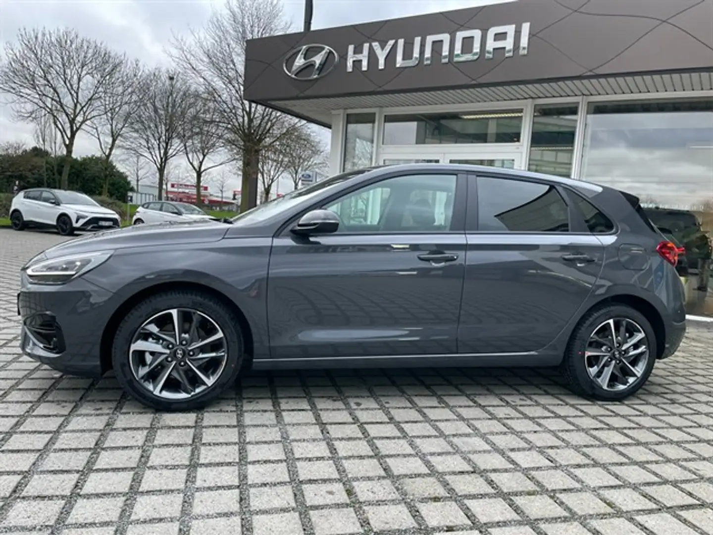 Hyundai i30 ADVANTAGE Grigio - 2