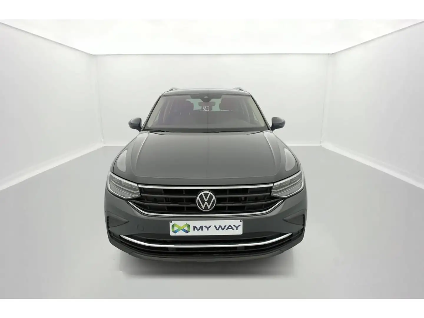 Volkswagen Tiguan 2.0 TDI SCR 110 kW (150 ch) 7 vitesses DSG Šedá - 2