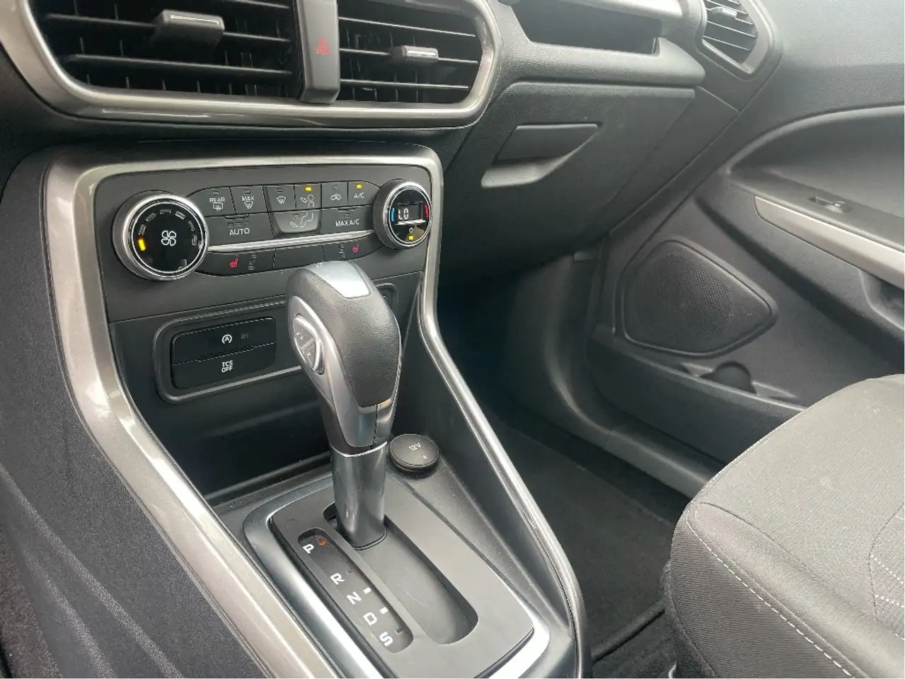 Ford EcoSport снимка Ford EcoSport