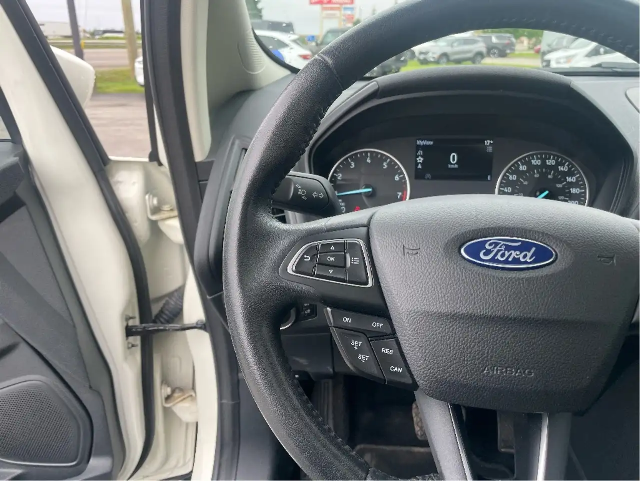 Ford EcoSport снимка Ford EcoSport