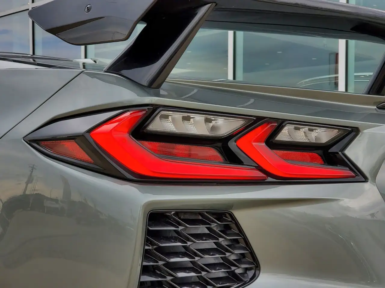 Chevrolet Corvette снимка Chevrolet Corvette