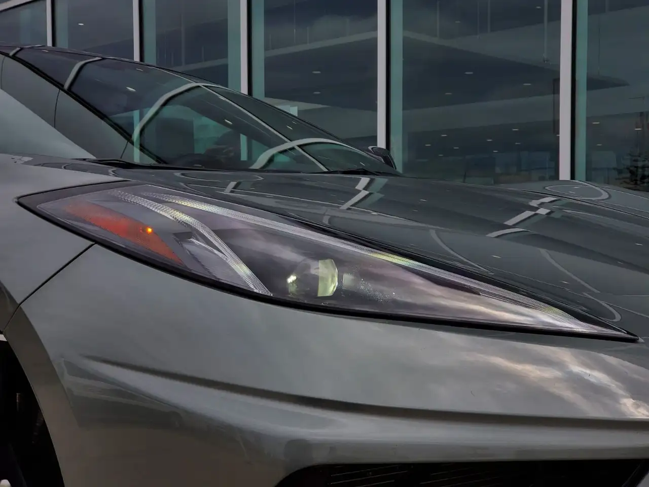 Chevrolet Corvette снимка Chevrolet Corvette