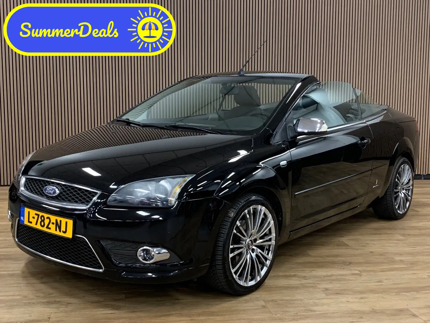 Ford Focus CC Coupé-Cabriolet 1.6-16V Trend|156000KM|Airco| Černá - 1
