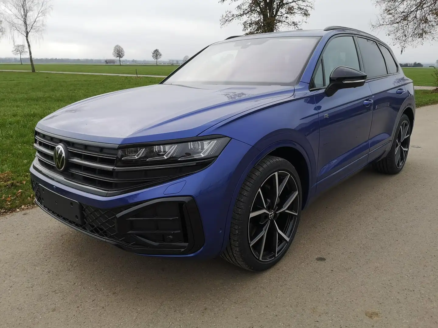 Volkswagen Touareg 3.0 TDI 210 kW 4Motion R-Line V6 UPE 113.880 € ... Blau - 1