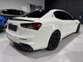 Maserati Ghibli V6 430 CV Q4 Gransport Blanc - thumbnail 3