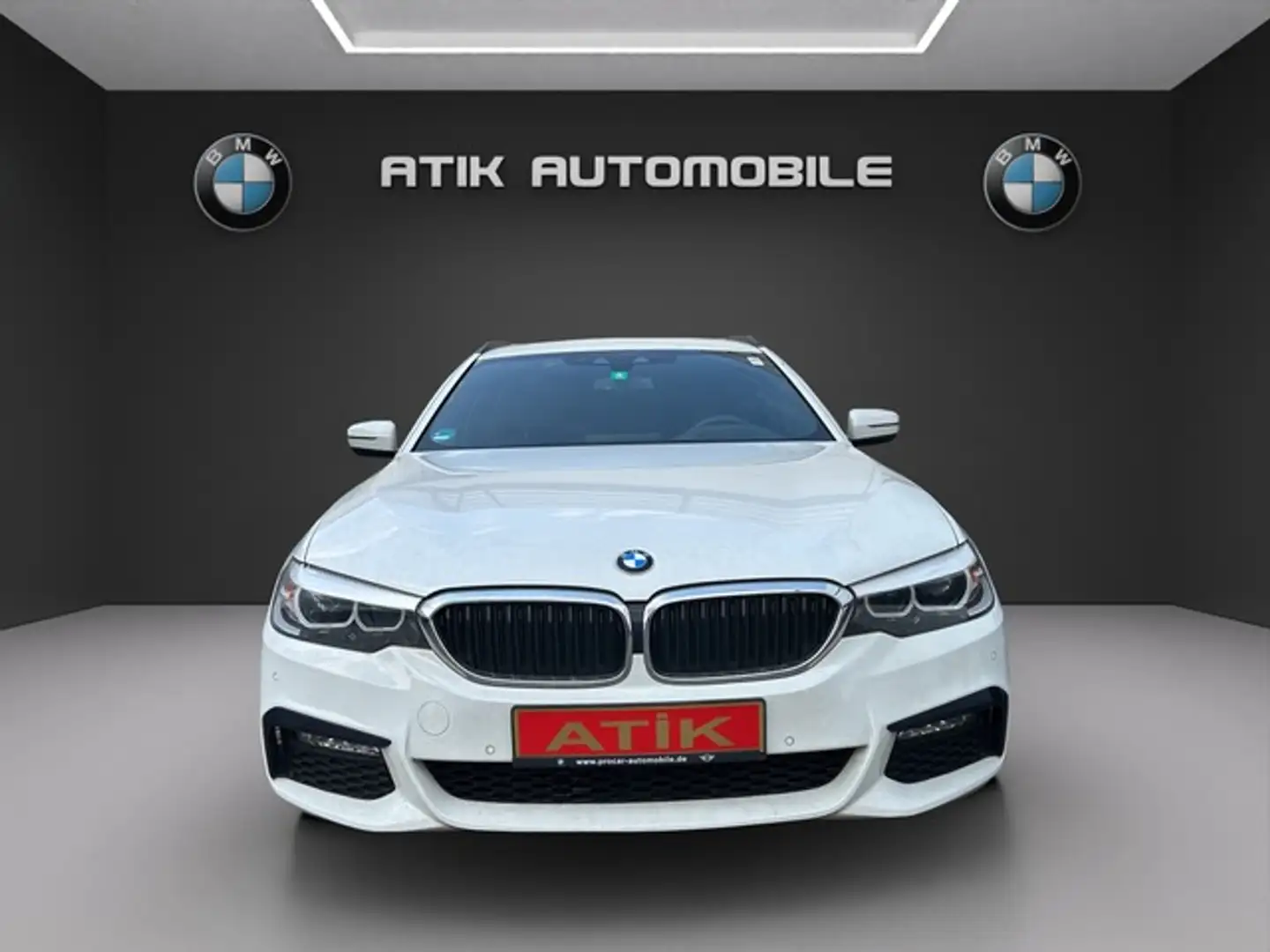 BMW 530 d M SPORT TOURING LED DIGITALTA. NAVI R.CAM Weiß - 2