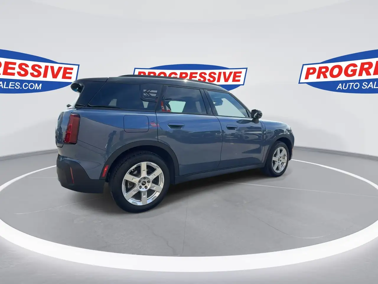 MINI Countryman photo MINI Countryman