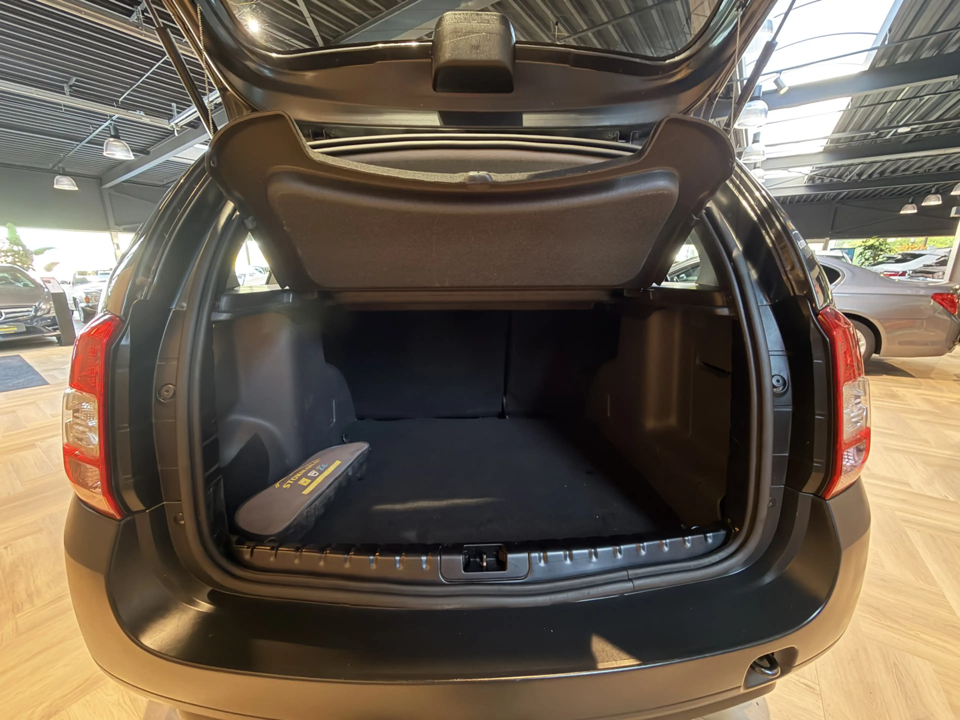 Dacia Duster 1.2 TCe 4x2 Ambiance — photo 15