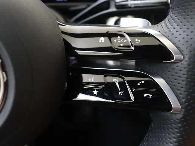 Mercedes-Benz E-Class view 13