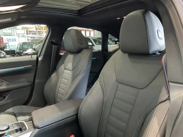 BMW I4 view 7
