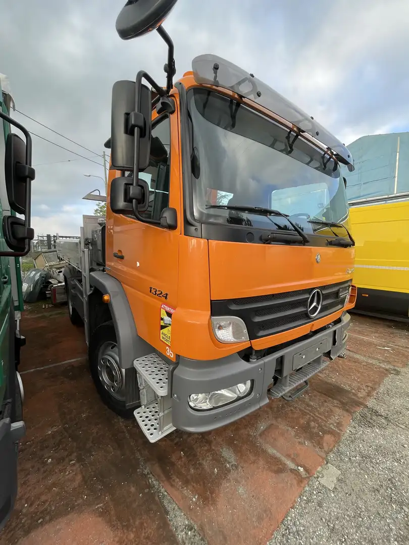 Mercedes-Benz Atego grue et pont basculant narančasta - 1