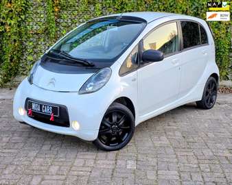 4-persoons 16 kWh Automaat Eerste Eigenaar Airco S