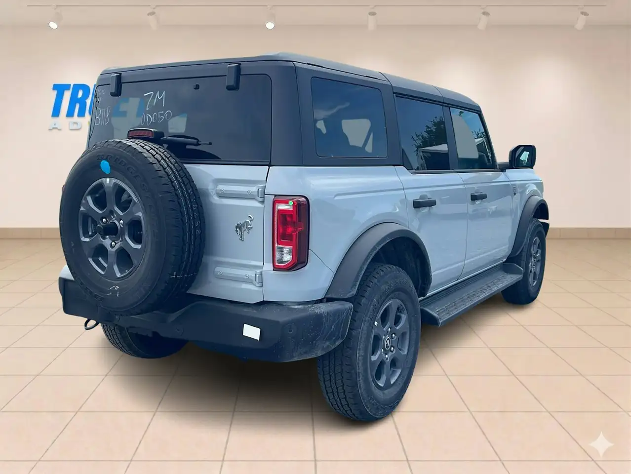 Ford Bronco снимка Ford Bronco