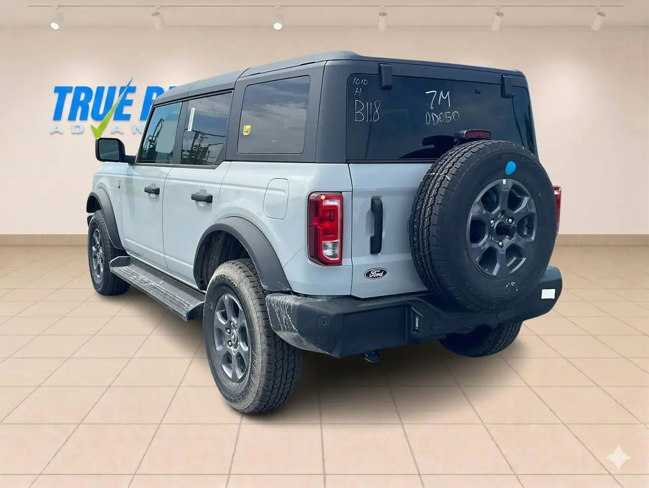 Ford Bronco снимка Ford Bronco
