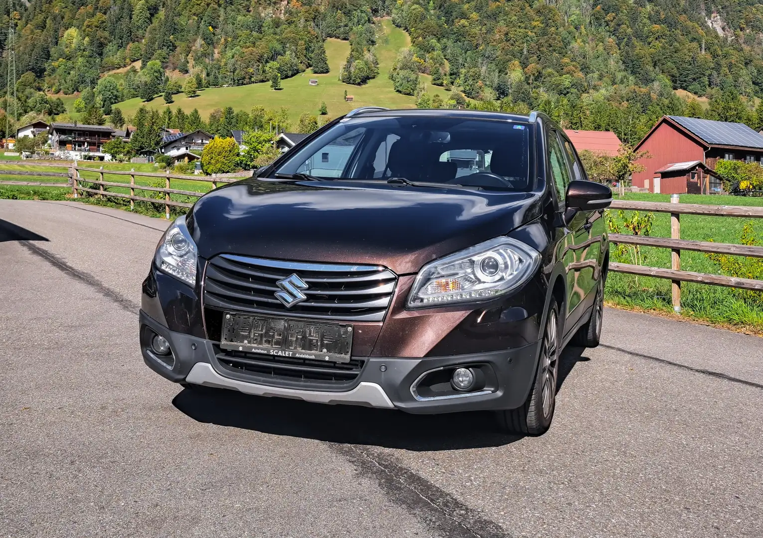 Suzuki SX4 S-Cross SX4 S-Cross 1,6 DDiS Allgrip ID flash Braun - 2