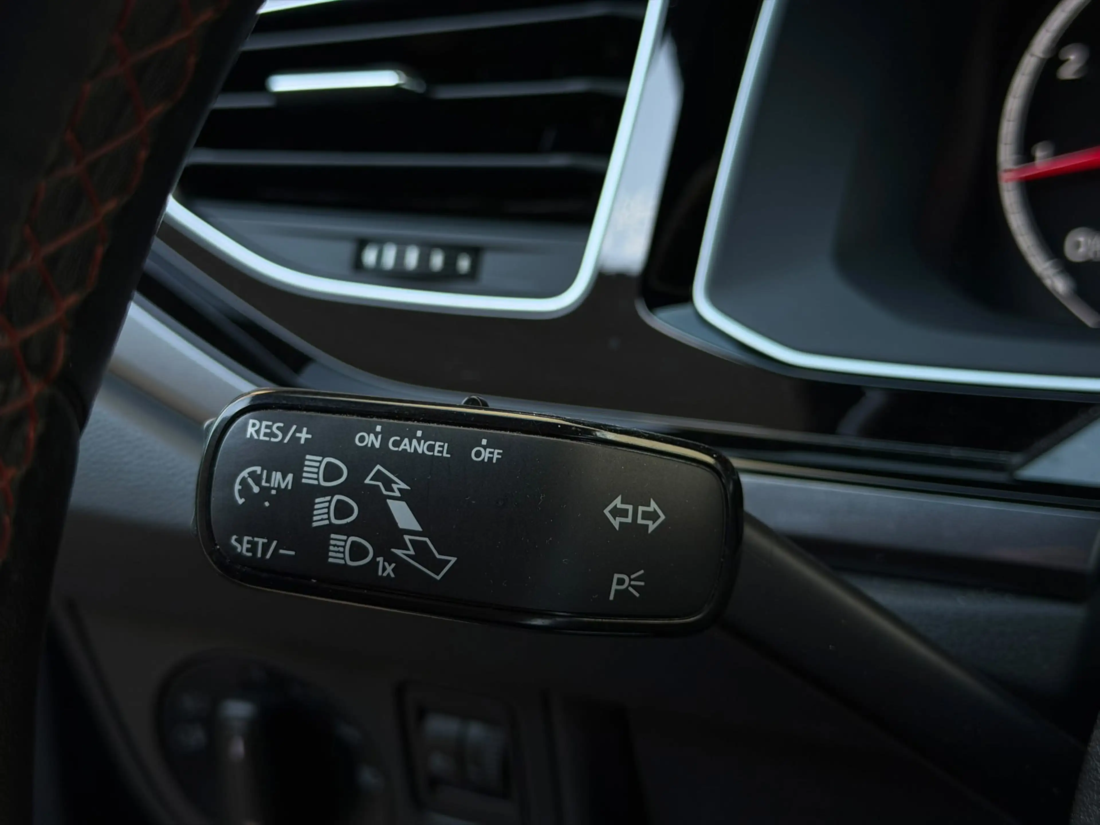 Volkswagen Polo GTI 2.0 TSI 200PK (CARPLAY, PARKEERSENSOREN V+A, AUTOM — photo 20