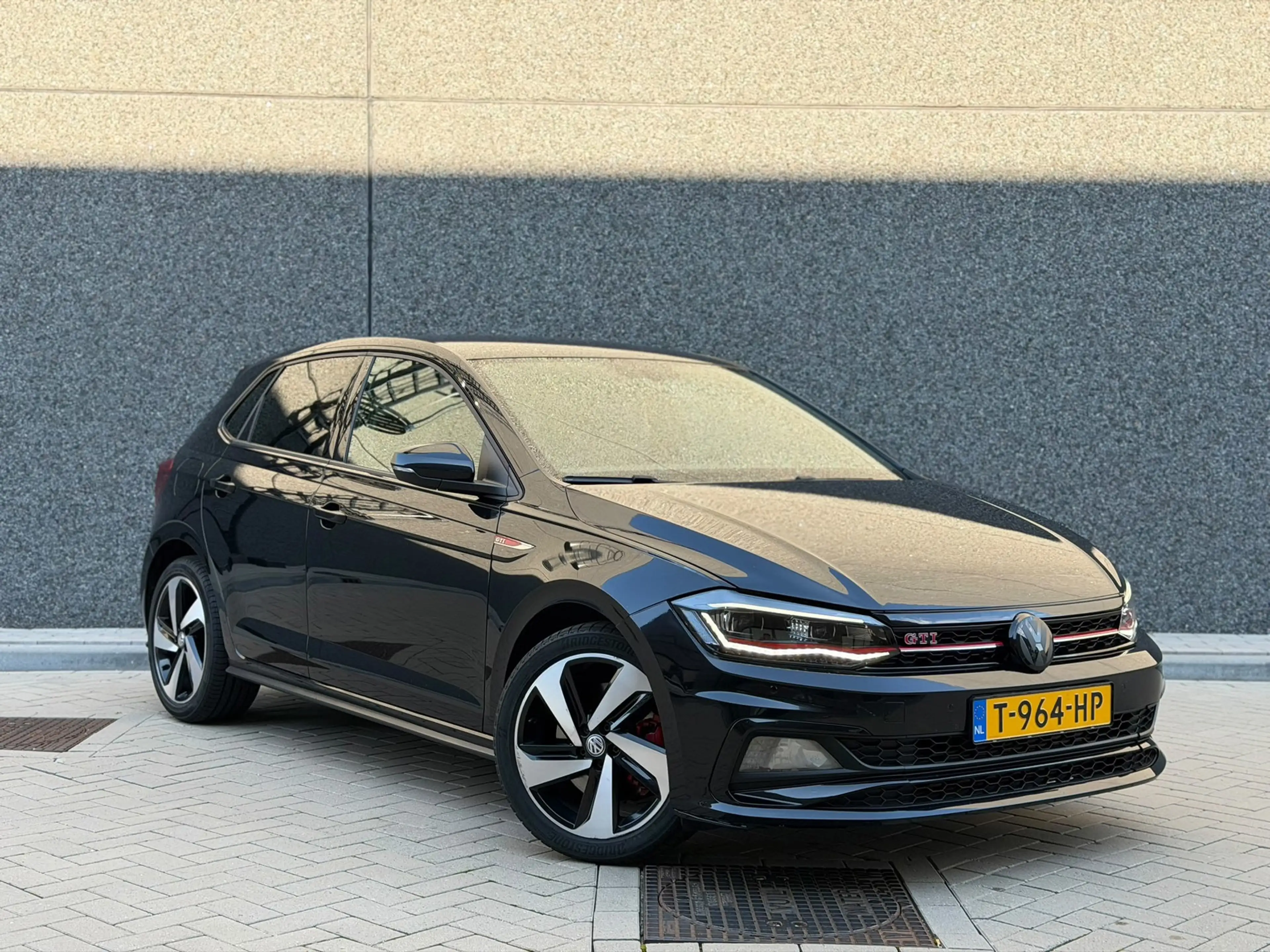 Volkswagen Polo GTI 2.0 TSI 200PK (CARPLAY, PARKEERSENSOREN V+A, AUTOM — photo 5