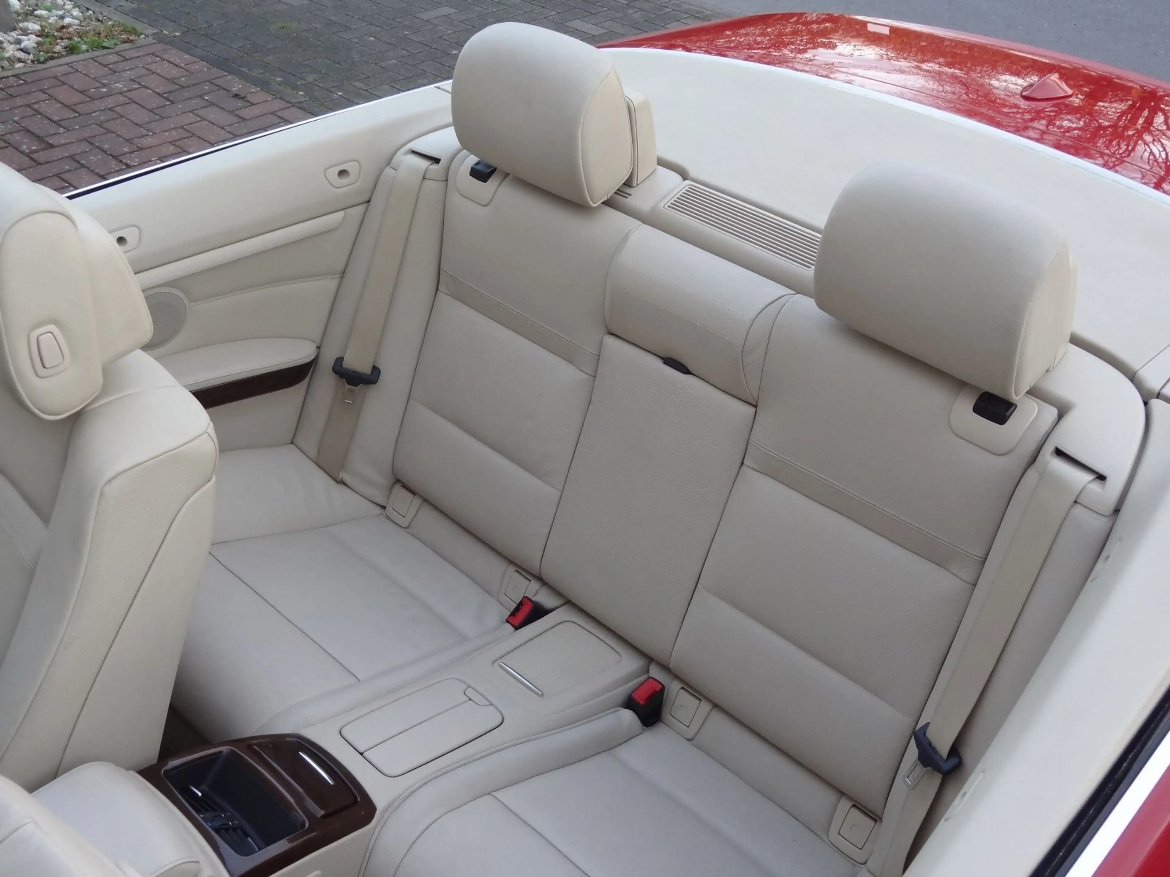 BMW 335 i Cabrio Edition Aut. Bi-Xenon/Navigation/PDC — photo 15