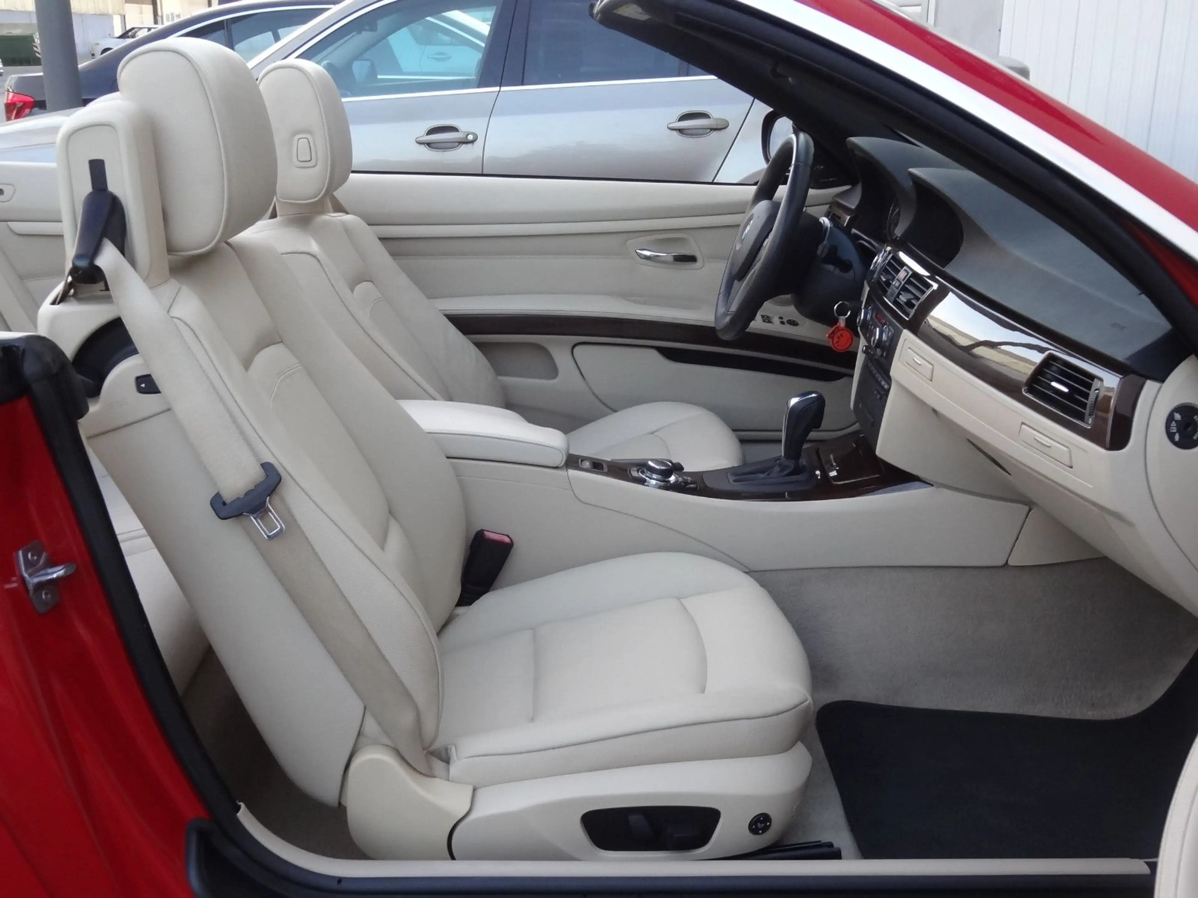 BMW 335 i Cabrio Edition Aut. Bi-Xenon/Navigation/PDC — photo 12