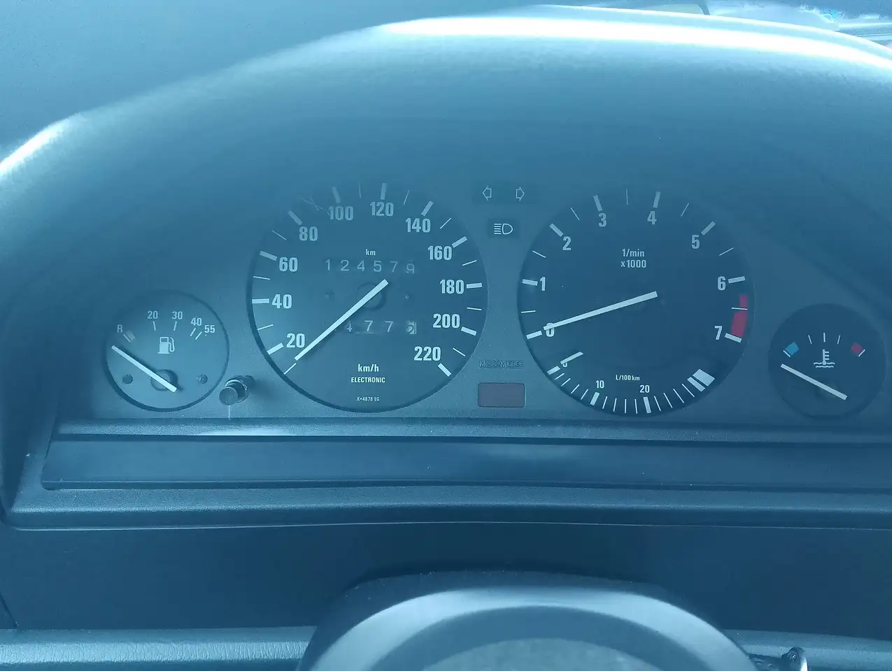 BMW 318i 4p, foto 5