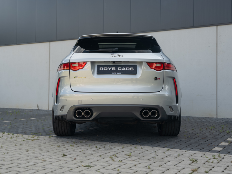 Jaguar F-Pace F-Pace SVR 5.0 V8 AWD LICHTE VRACHT/DEALER SERVICED/PRE OPF/1ST BE OWNER — photo 6