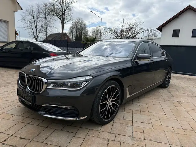 BMW 740 Li+Voll+HuD+Panorama+Surround+Laser+Gestik