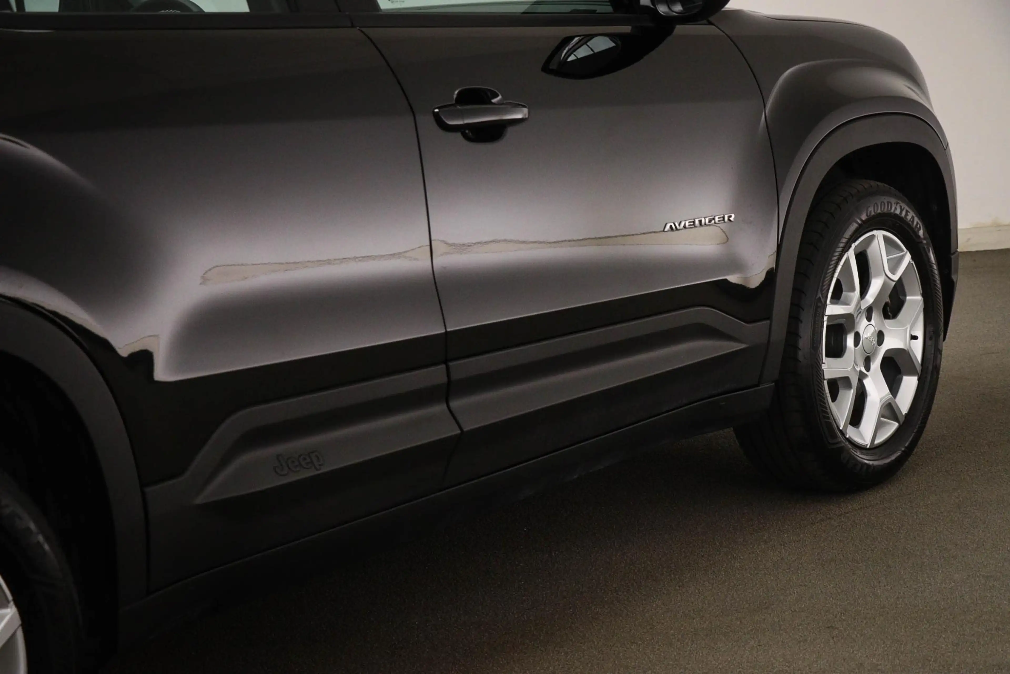 Jeep Avenger Altitude 54 kWh | SOH 97% | CLIMA | DAB | APPLE | — photo 24