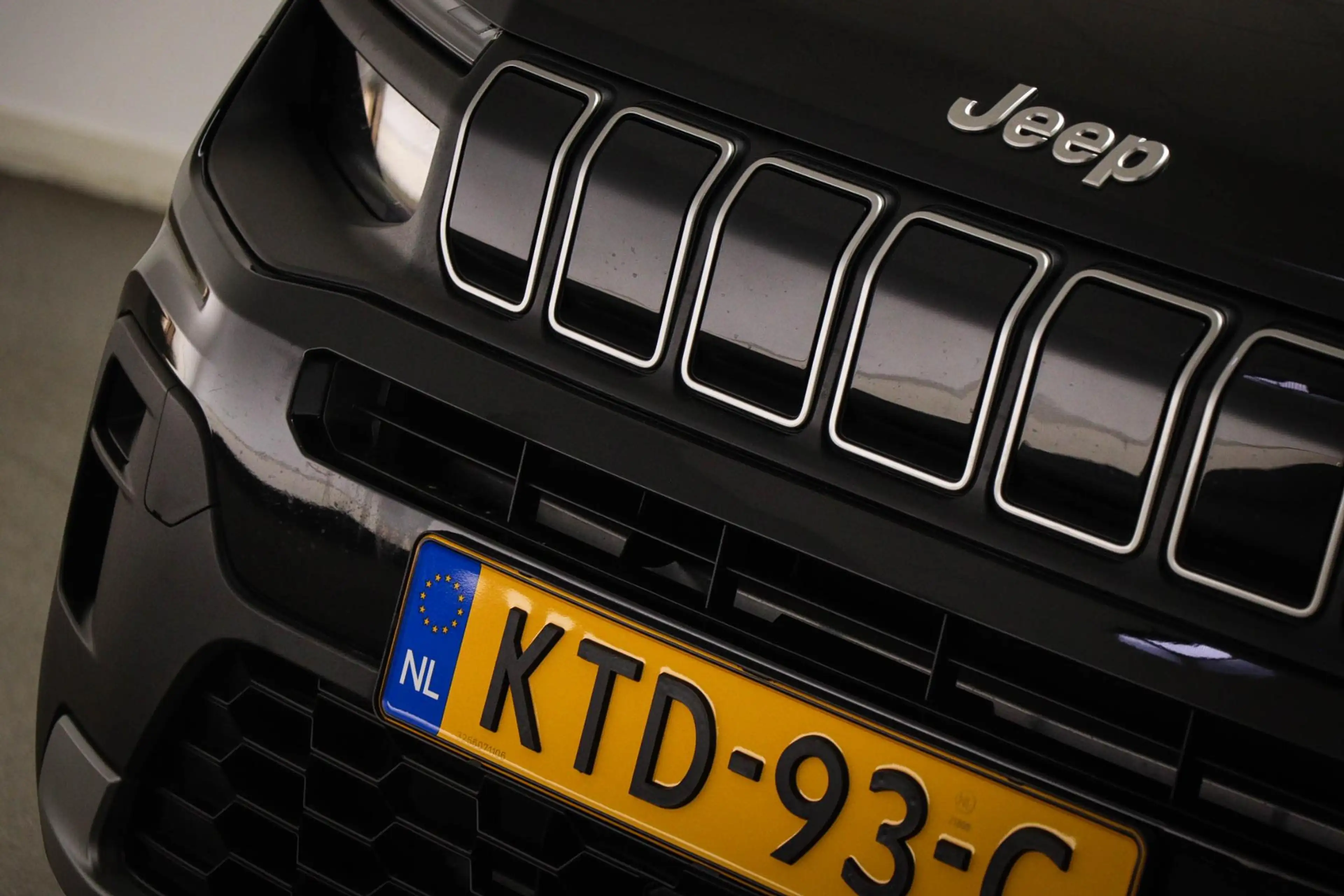 Jeep Avenger Altitude 54 kWh | SOH 97% | CLIMA | DAB | APPLE | — photo 15