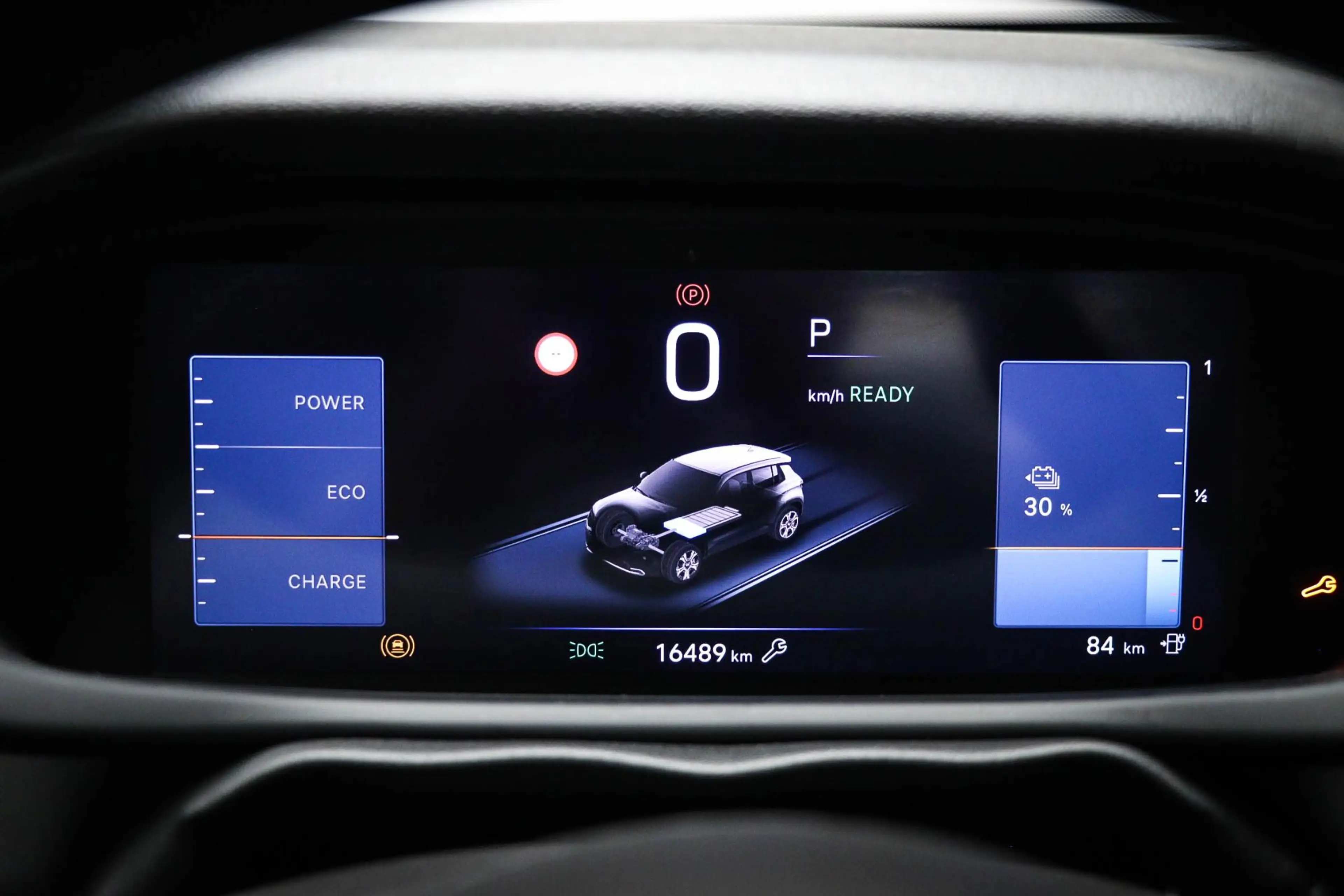 Jeep Avenger Altitude 54 kWh | SOH 97% | CLIMA | DAB | APPLE | — photo 5
