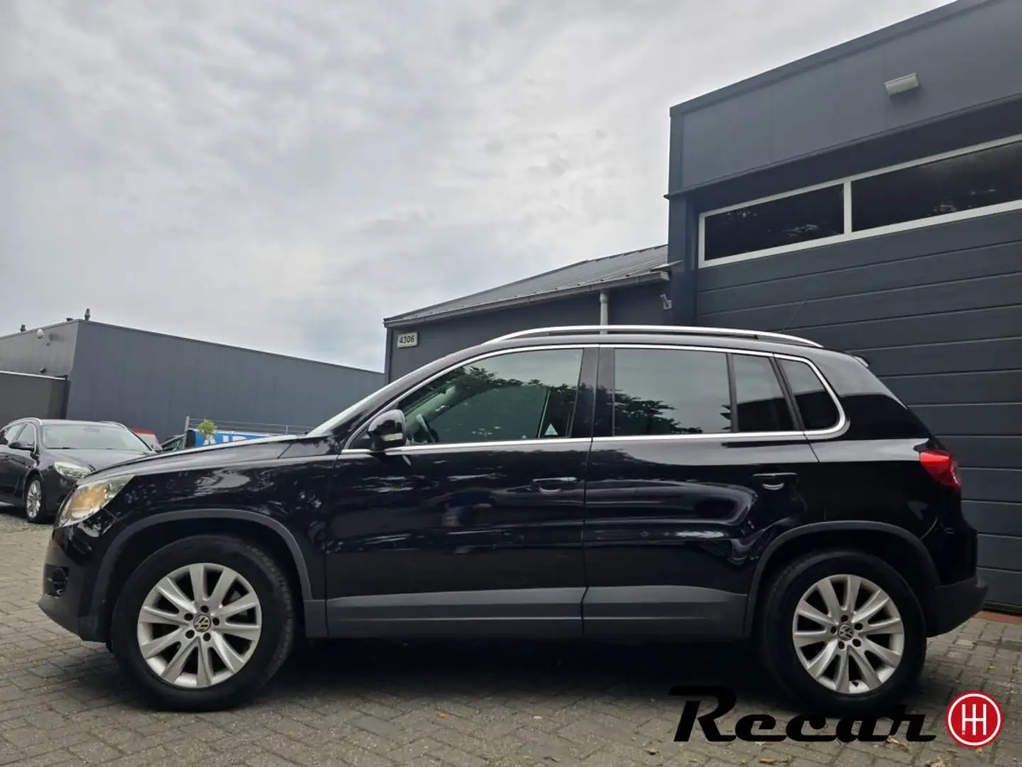 Volkswagen Tiguan 1.4 TSI Sport&Style 4Motion/Camera/Full Zwart - 2