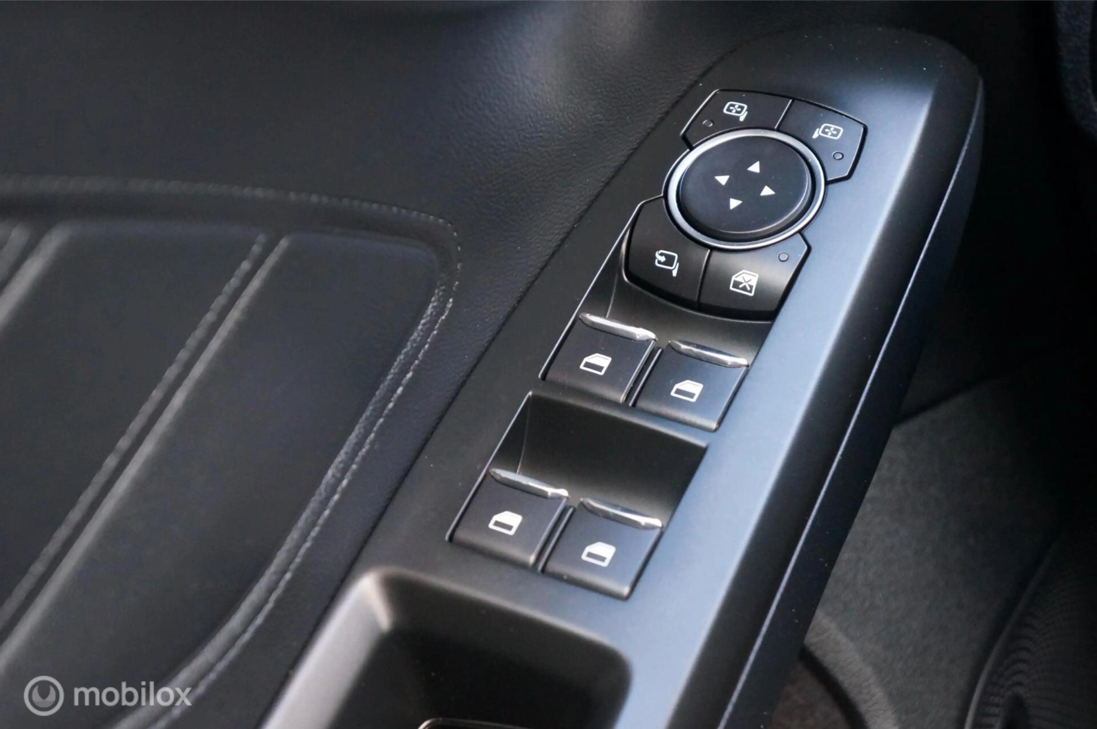 Ford Focus 1.0 EcoBoost ST Line Bns B&O Navi Apple/Android! — photo 23