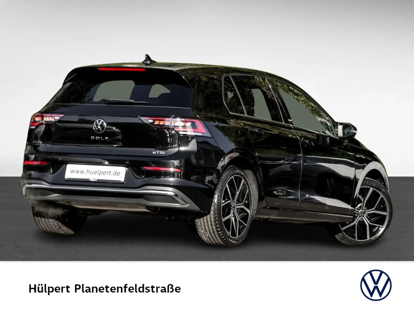 Volkswagen Golf VIII 1.5 eTSI EDITION 50 PANO CAM ACC LM18 Nero - 2
