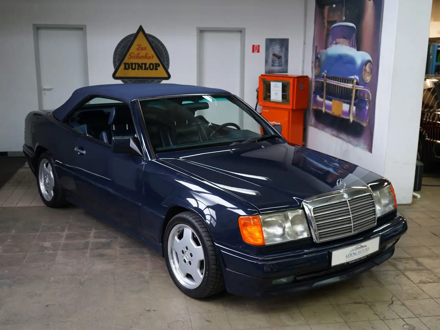 Mercedes-Benz CE 300 A124 300-24V mit AMG Paket ab Werk Projekt Blau - 1